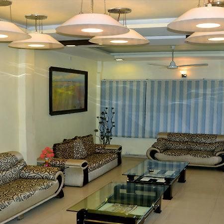 Hotel Muskan Palace Ujjain Dış mekan fotoğraf